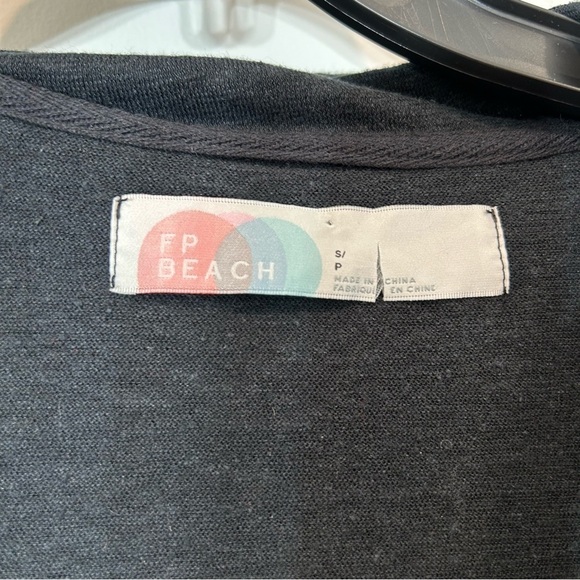 Free People Beach v neck collared long sleeve tiered maxi dress black oversized - Picture 5 of 7